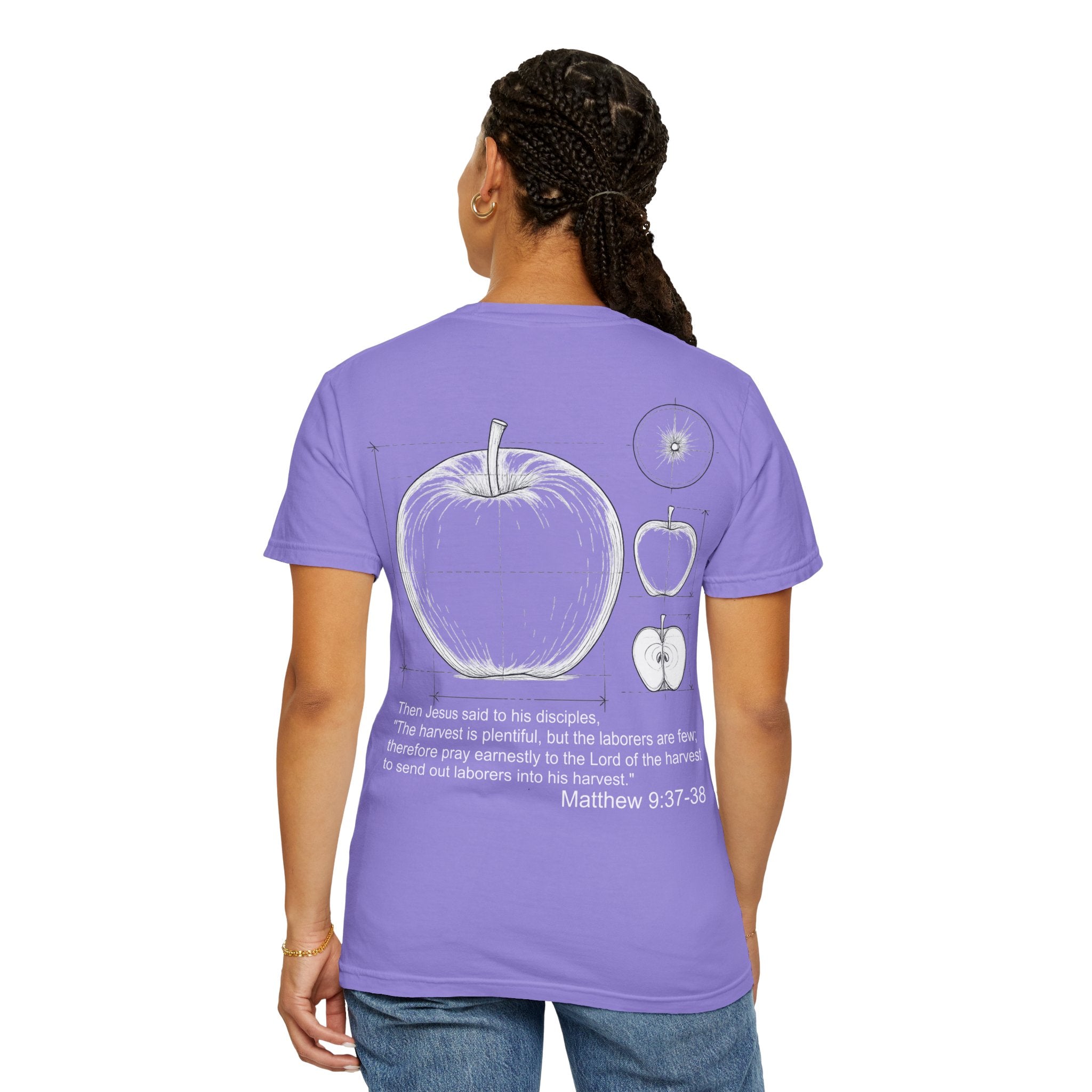Matthew 9:37-38 - Apple Diagram Graphic T‑Shirt