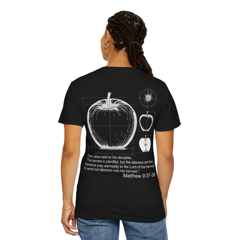 Matthew 9:37-38 - Apple Diagram Graphic T‑Shirt