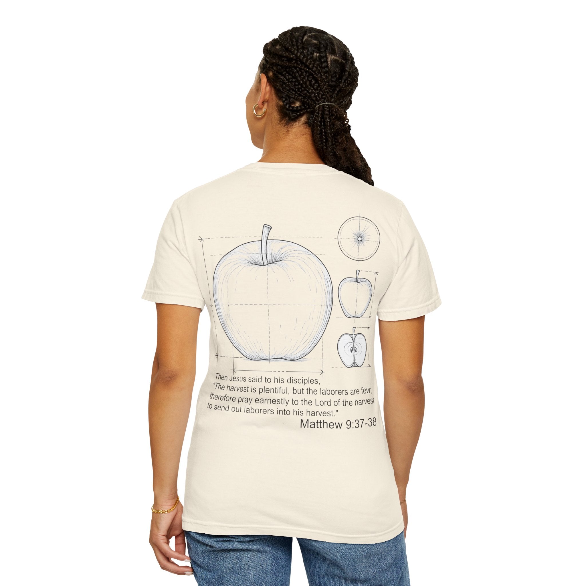 Matthew 9:37-38 - Apple Diagram Graphic T‑Shirt