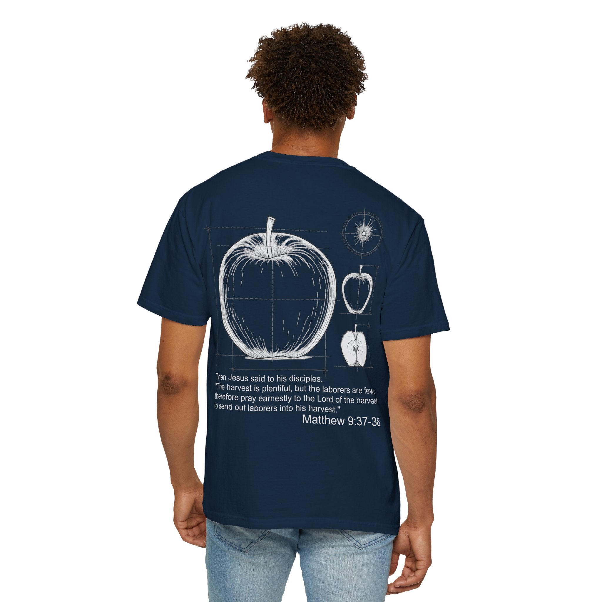 Matthew 9:37-38 - Apple Diagram Graphic T‑Shirt