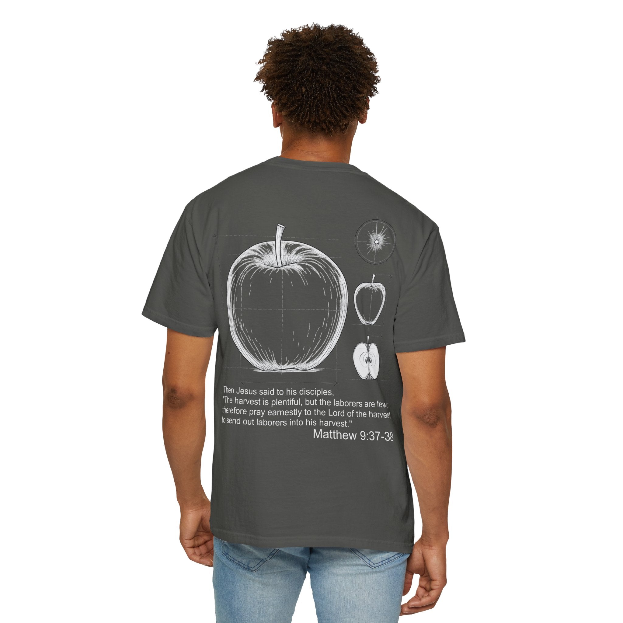 Matthew 9:37-38 - Apple Diagram Graphic T‑Shirt